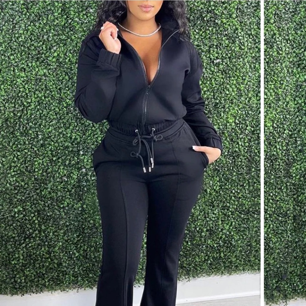 Black 2 piece set